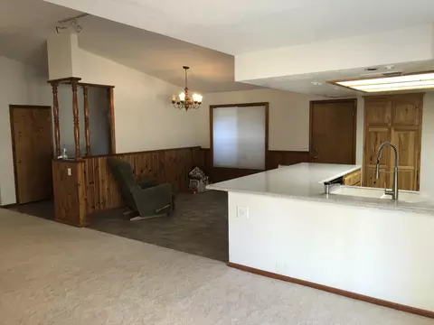 1844 Tiburon Dr, Redding, CA 96003 photo 3