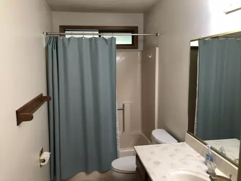 1844 Tiburon Dr, Redding, CA 96003 photo 8