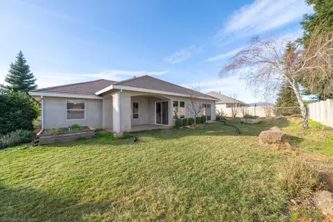 959 Coggins St, Redding, CA 96003 photo 31