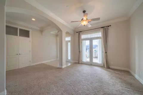 959 Coggins St, Redding, CA 96003 photo 5