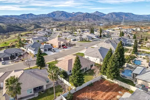 959 Coggins St, Redding, CA 96003 photo 39