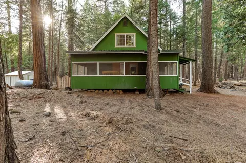 8564 Lake Mccumber Rd, Shingletown, CA 96088 photo 2