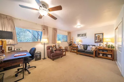 2105 Olive Ave, Redding, CA 96001 photo 18
