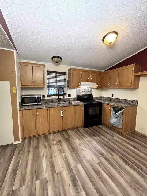 5420 Pine St, Anderson, CA 96007 photo 7
