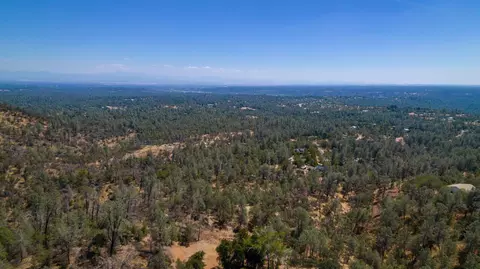 8323 Secluded Valley Dr, Redding, CA 96001 photo 33