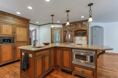8323 Secluded Valley Dr, Redding, CA 96001 photo 17