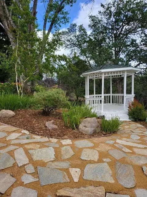 8323 Secluded Valley Dr, Redding, CA 96001 photo 7