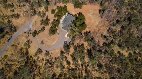 8323 Secluded Valley Dr, Redding, CA 96001 photo 34