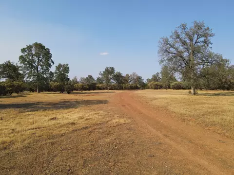Old Oregon Trail, Redding, CA 96003 photo 18