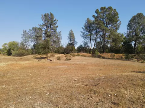 Old Oregon Trail, Redding, CA 96003 photo 8