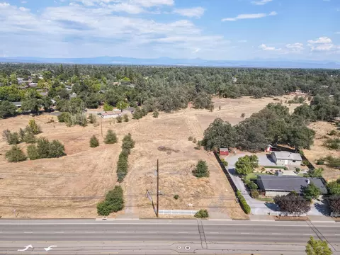 4323 Churn Crk Rd, Redding, CA 96002 photo 5