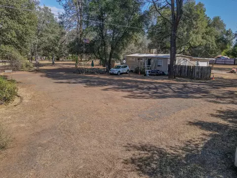 2187 Old Alturas Rd, Redding, CA 96003 photo 3