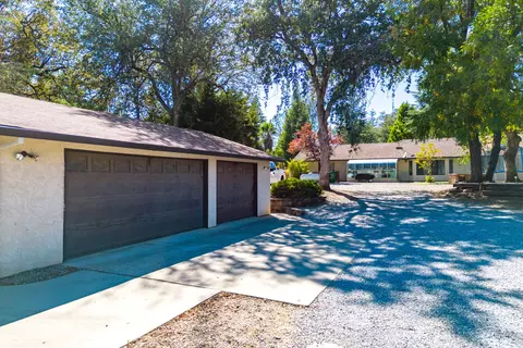 19687 Midland Dr, Redding, CA 96003 photo 38