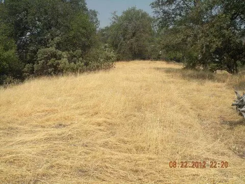2380 Howard Dr, Redding, CA 96001 photo 1