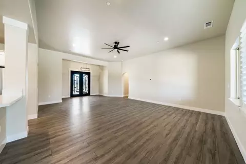 867 Santa Cruz Dr, Redding, CA 96003 photo 6