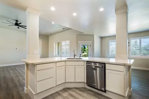 867 Santa Cruz Dr, Redding, CA 96003 photo 11