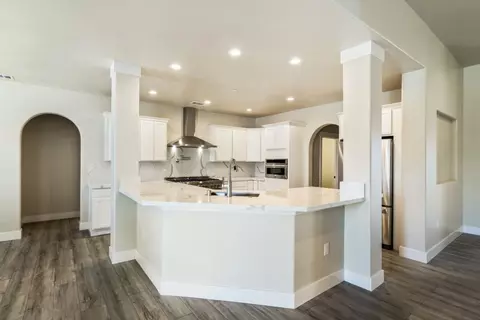 867 Santa Cruz Dr, Redding, CA 96003 photo 9
