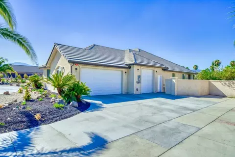 867 Santa Cruz Dr, Redding, CA 96003 photo 3