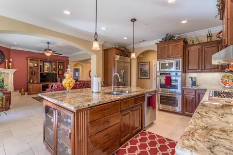 2164 Hope Ln, Redding, CA 96003 photo 6