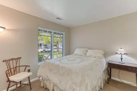 2133 Hemingway St, Redding, CA 96003 photo 11