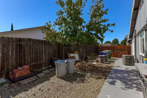 2133 Hemingway St, Redding, CA 96003 photo 22