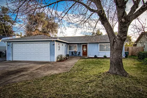 1143 Dominion Dr, Redding, CA 96002 photo 1