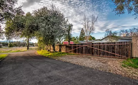 1143 Dominion Dr, Redding, CA 96002 photo 21