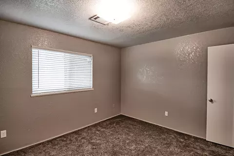 1143 Dominion Dr, Redding, CA 96002 photo 14
