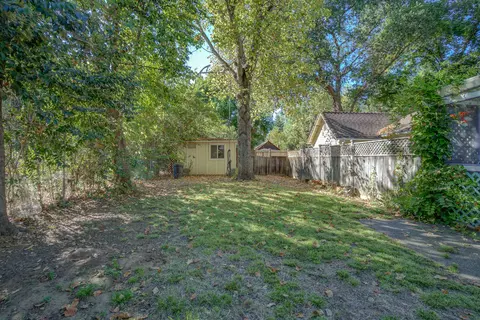 2604 Freebridge St, Redding, CA 96001 photo 10