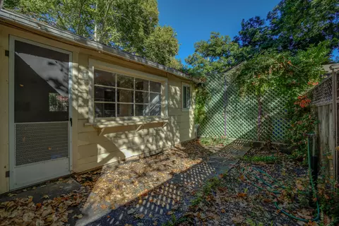 2604 Freebridge St, Redding, CA 96001 photo 23
