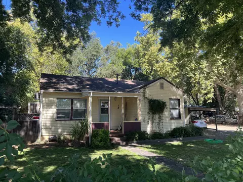2604 Freebridge St, Redding, CA 96001 photo 1