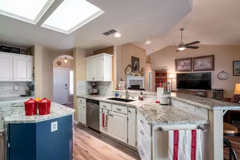 19219 Nike Ct, Redding, CA 96003 photo 11