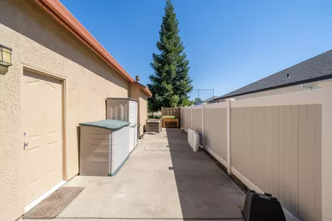 1547 Gold Hills Dr, Redding, CA 96003 photo 44