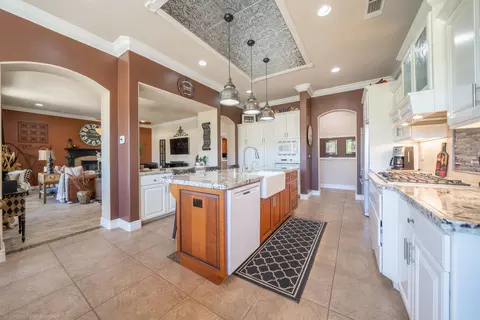 1547 Gold Hills Dr, Redding, CA 96003 photo 10