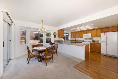 2111 Sophy Pl, Redding, CA 96003 photo 7