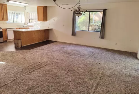5756 Beaumont Dr, Redding, CA 96003 photo 3