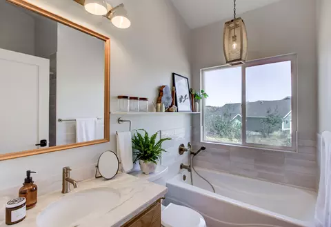 16282 Laurie Ann Ln, Redding, CA 96001 photo 27