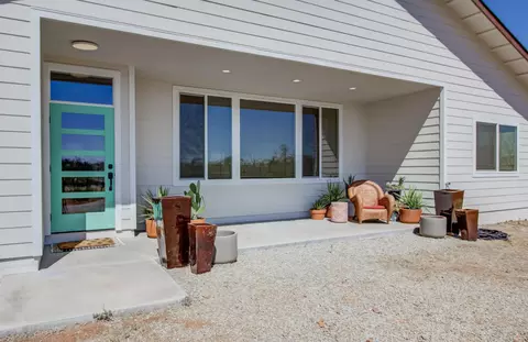 16282 Laurie Ann Ln, Redding, CA 96001 photo 1