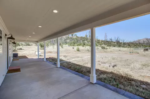 16282 Laurie Ann Ln, Redding, CA 96001 photo 29