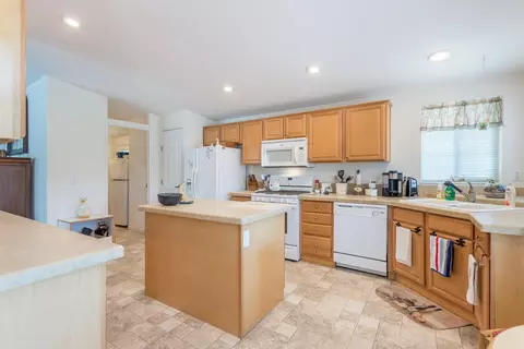 152 Casa Grande Dr, Red Bluff, CA 96080 photo 13