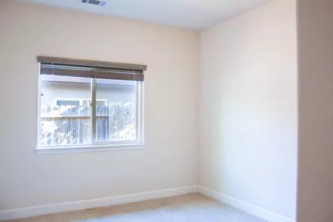 2049 Tradition Way, Redding, CA 96001 photo 14
