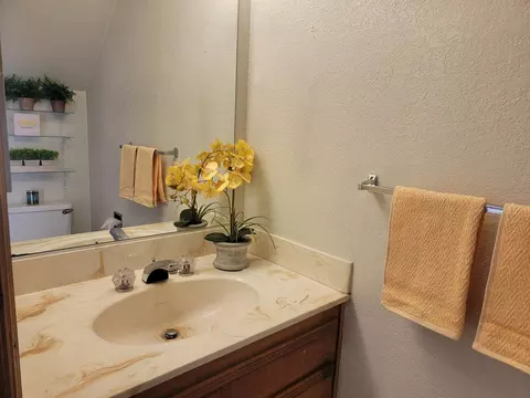 847 Mission Sierra Ct, Redding, CA 96003 photo 7