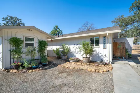 10194 Old Oregon Trl, Redding, CA 96003 photo 29