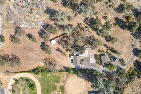 10194 Old Oregon Trl, Redding, CA 96003 photo 115