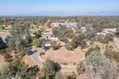 10194 Old Oregon Trl, Redding, CA 96003 photo 101