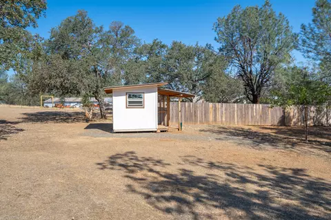 10194 Old Oregon Trl, Redding, CA 96003 photo 76