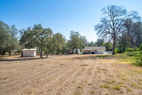 10194 Old Oregon Trl, Redding, CA 96003 photo 81