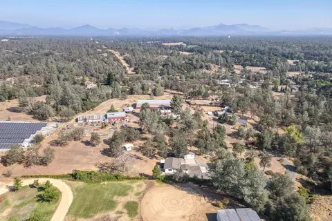 10194 Old Oregon Trl, Redding, CA 96003 photo 95