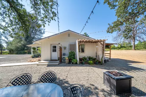 10194 Old Oregon Trl, Redding, CA 96003 photo 11