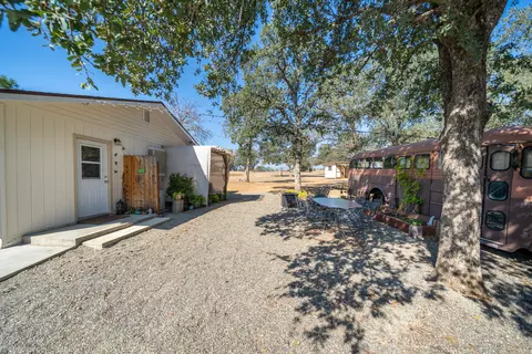 10194 Old Oregon Trl, Redding, CA 96003 photo 60
